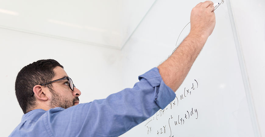 Mario Banuelos will complete his doctoral studies in Applied Mathematics at UC Merced and participate in the university’s 13th spring commencement.