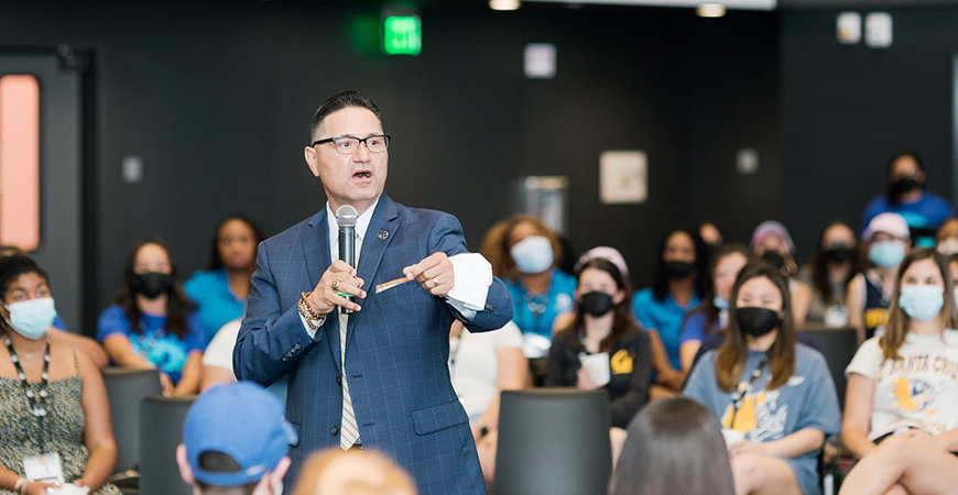 UC Merced Chancellor Juan Sánchez Muñoz speaks at the College Track Retreat.